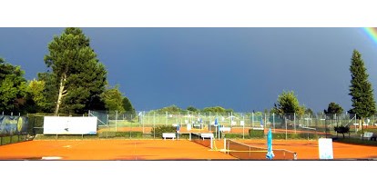 Tennisverein - Parkplätze vor der Tennisanlage: Ausreichend - TV Biberach-Hühnerfeld