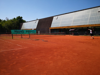Tennisverein - Parkplätze vor der Tennisanlage: Ja - Mainz Gonsenheim - Tennisfreunde Budenheim