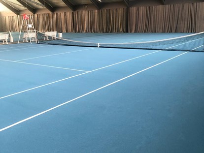 Tennisverein - Hallenboden / Belag: Teppich mit Granulat - Hunsrück - Tennis- & Sportpark Rheinhessen