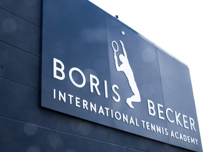 Tennisverein - Parkplätze - PLZ 55120 (Deutschland) - Boris Becker International Tennis Academy