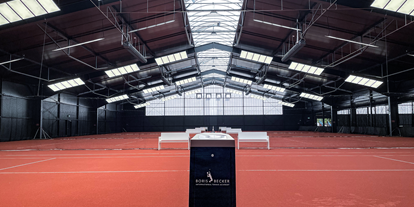 Tennisverein - Hallenboden / Belag: Sand - Deutschland - Boris Becker International Tennis Academy
