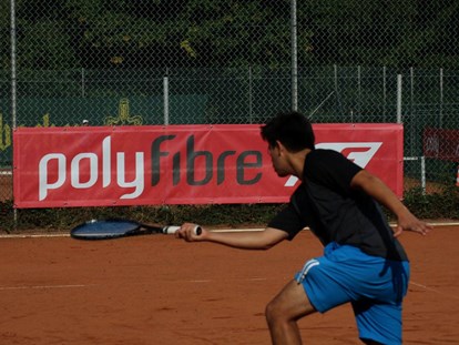 Tennisverein - Wir sind dein Partner für: Tennisartikel - Pohl - Polyfibre