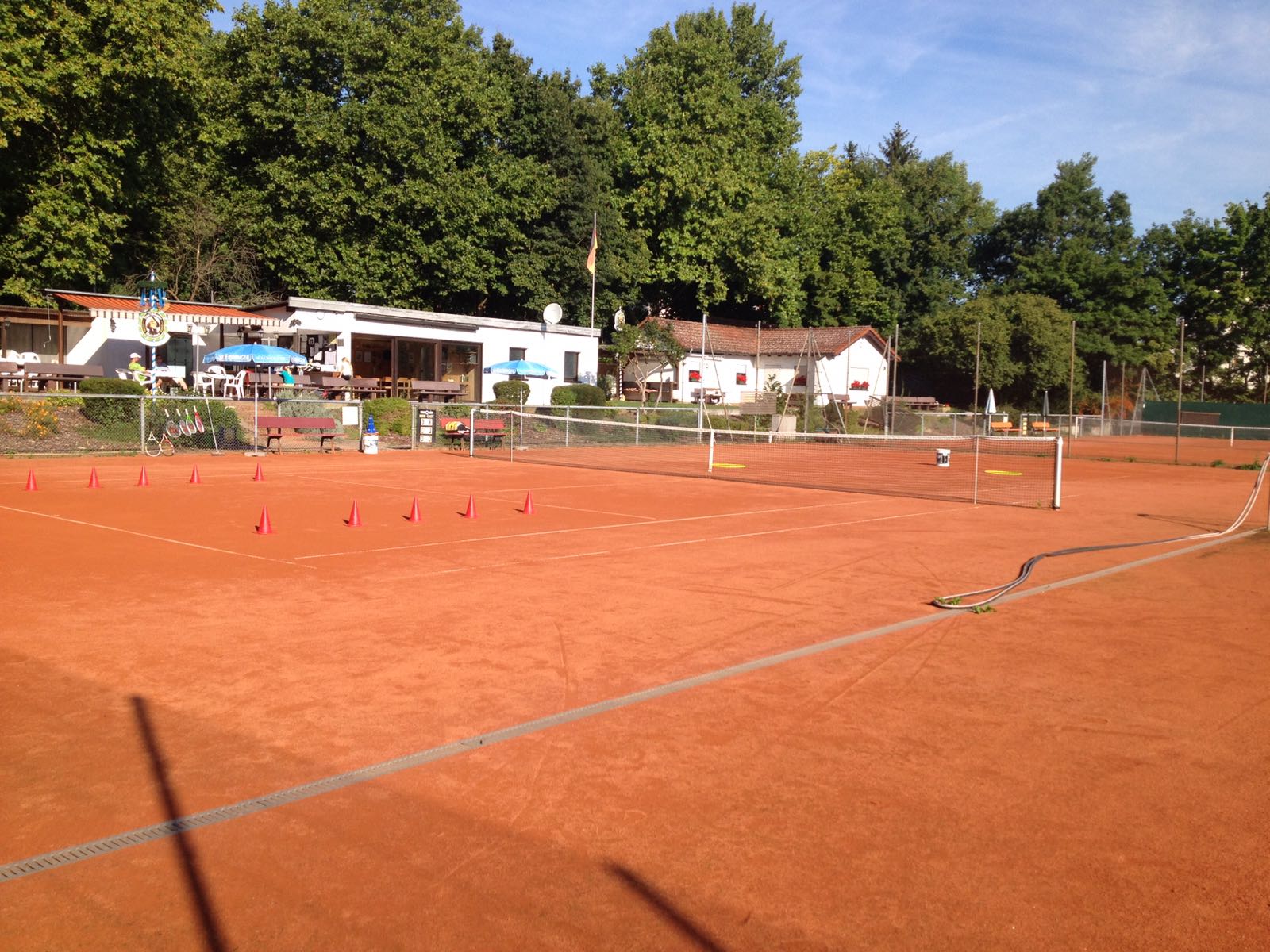 Tennisvereine: MTV 1861 e.V. Abteilung Tennis