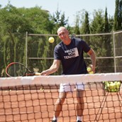 Tennis spielen: John Lambrecht Tennis Coach Mallorca
