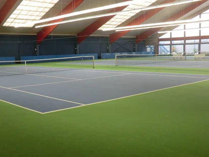 Tennisvereine - Hallenboden / Belag: Teppich - Sportpark Mainz Mombach