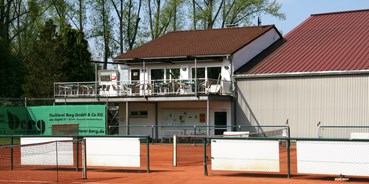 Tennisverein - Anzahl Tennisplätze: 8 - Bergisch Gladbach - Clubhaus - TF GW Bergisch Gladbach 75 e.V.