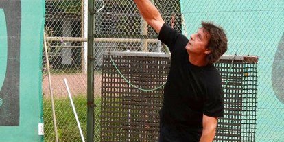 Tennisverein - Wettkampf Aktivitäten: Manschaft  - Andy